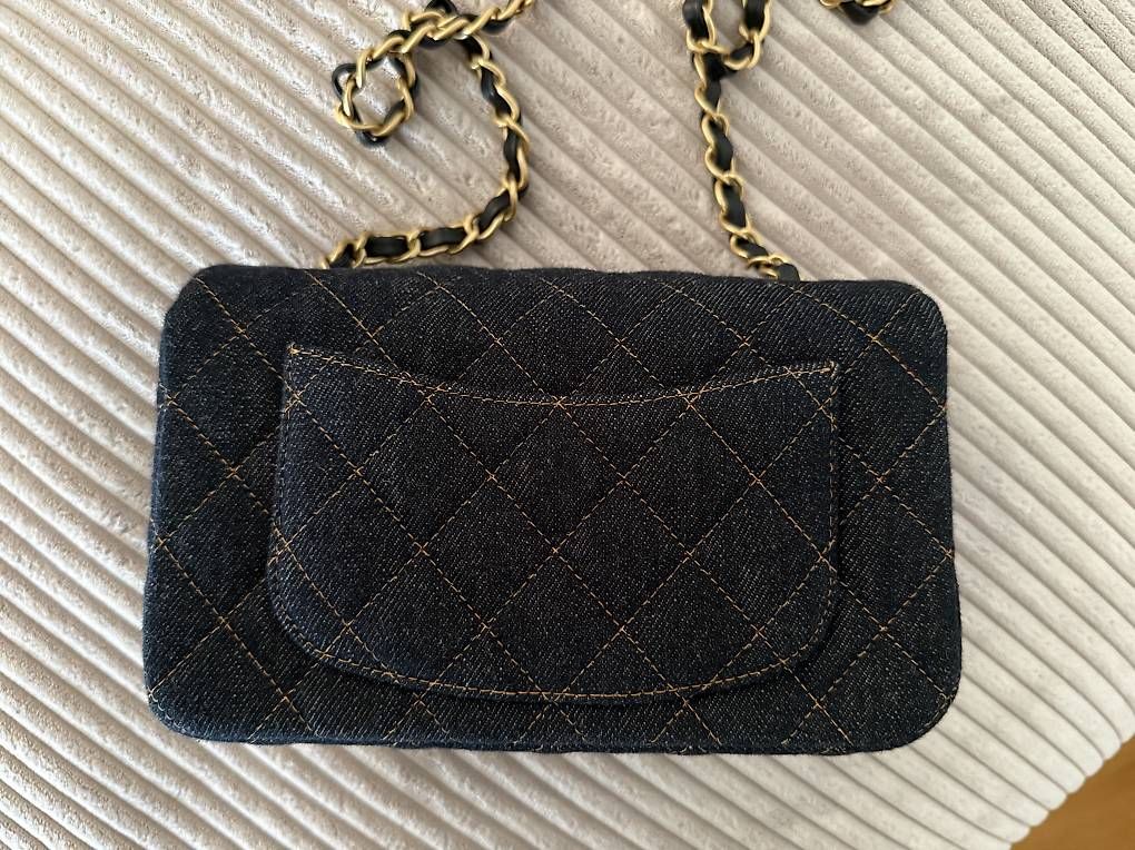 Chanel Borse da donna: Chanel Classic Mini in Jeans – Usato da Affeltrangen venduto da lavivala 2