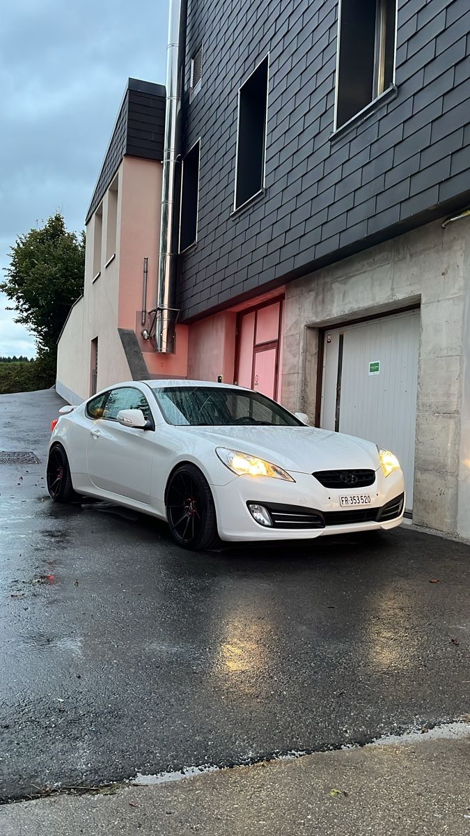 Hyundai Automobili: Hyundai Genesis coupe V6 3.8 – Usato da Vuadens venduto da vin_p8k5 3
