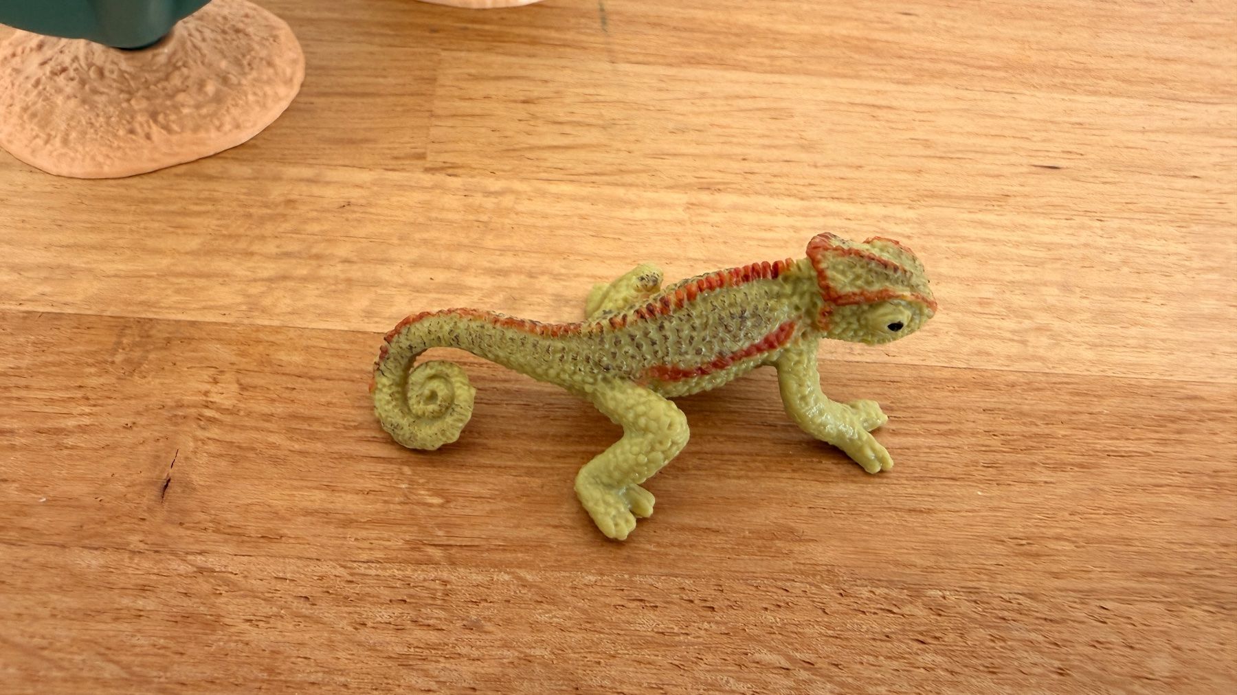 Schleich Giocattoli: SCHLEICH - Chamäleon 42242 – Usato da Winterthur venduto da Secondhand-Family 1