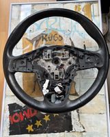 Original BMW Lederlenkrad ohne Airbag.