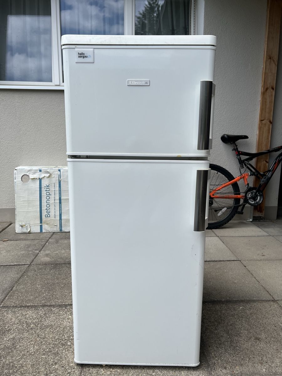 Electrolux Frigoriferi: Elektrolux Kühlschrank  – Usato da Schöftland venduto da mec_5npl
