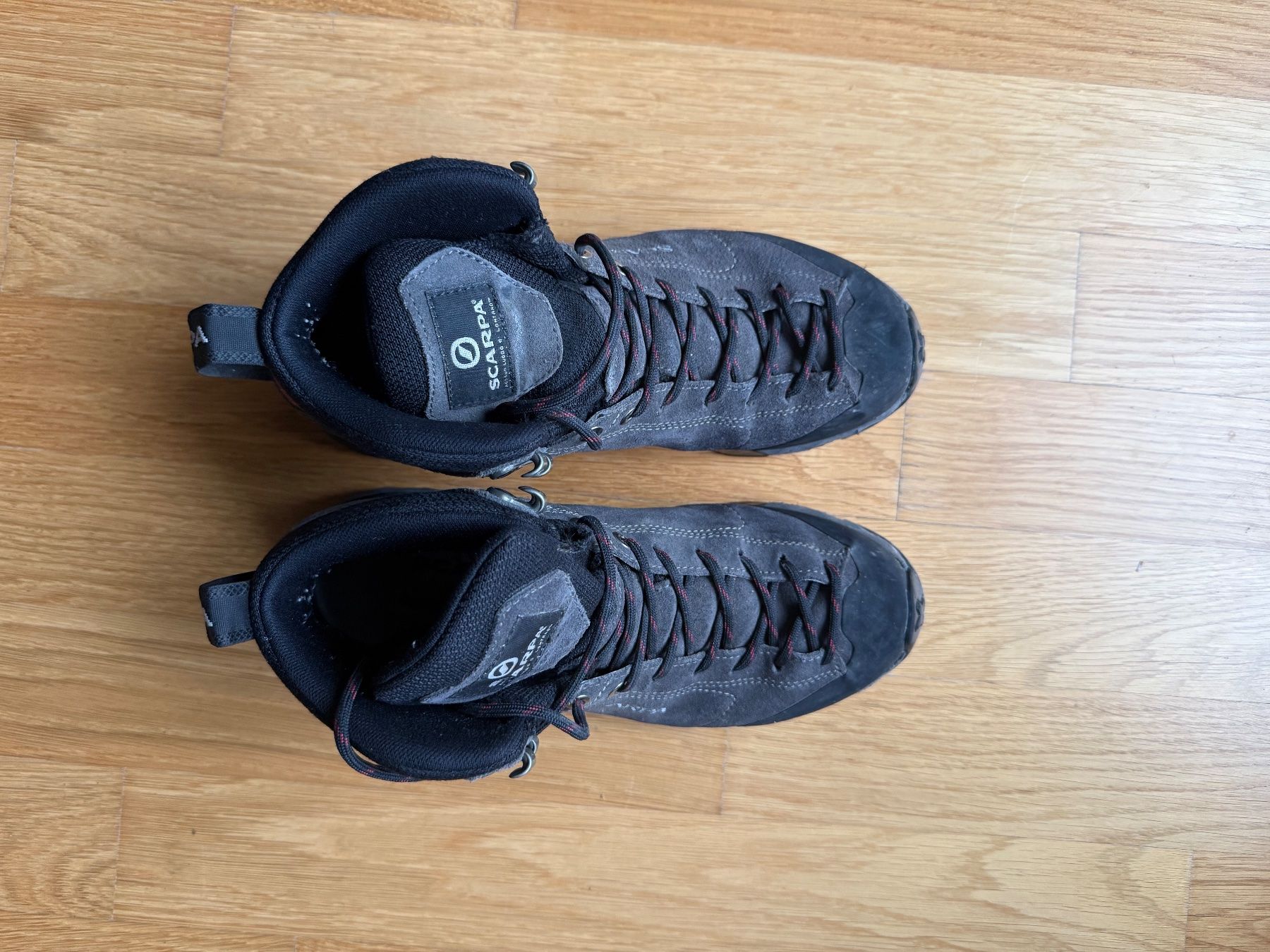 Scarpa Scarpe da donna: Scarpa hohe Bergschuhe - GORE TEX - Gr.38 – Nuovo (secondo la descrizione) da Zürich venduto da marakg 2