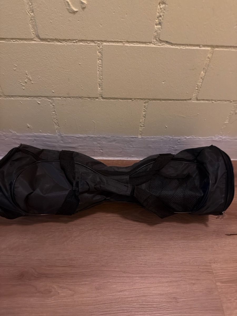 Hoverboards: Hoverboard mit Ladekabel, Tragtasche – D'occasion à Gutenswil par Freetibet1 2