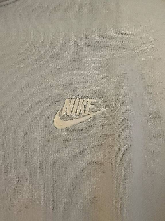 Pullover & Sweatshirts: PULLOVER NIKE GRÖSSE S – Gebraucht aus Zürich von joe_9lm9 1