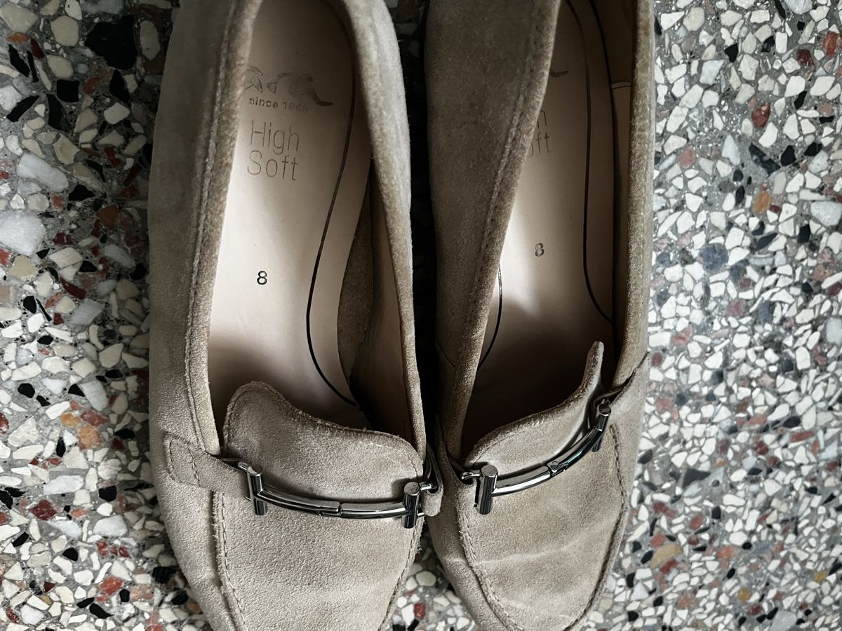 Ara Damenschuhe: Wildleder Loafers 👞  – Gebraucht aus Zürich von marie_22 2