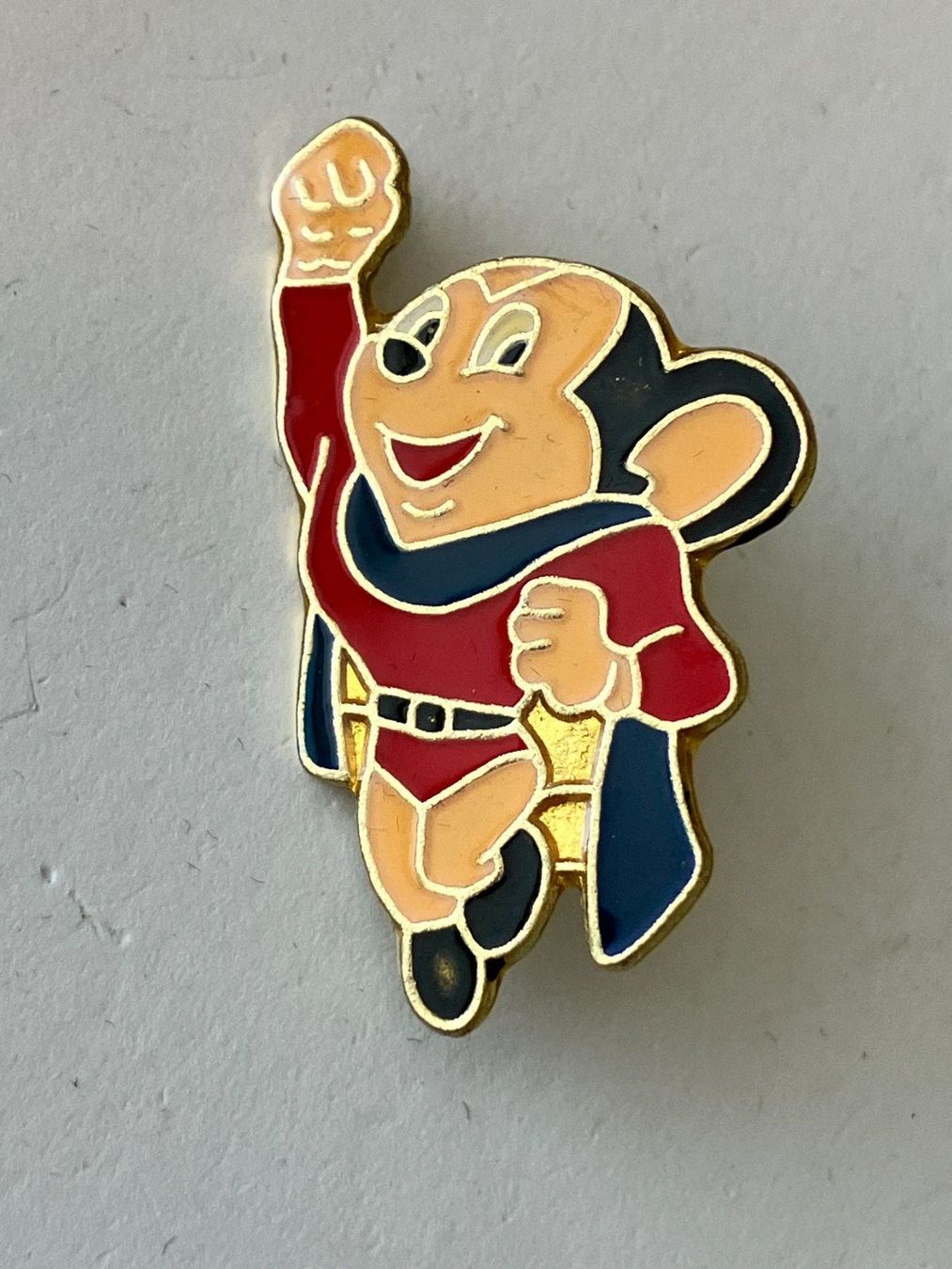 Placchette & Badge: 1 Pin Mighty Mouse – Usato da Basel venduto da djwwpp