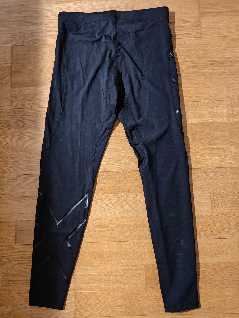 2XU Hosen: 2XU Core Compression Tights Men - black/nero - standard – Neu (gemäss Beschreibung) aus Basel von Tiger16 2