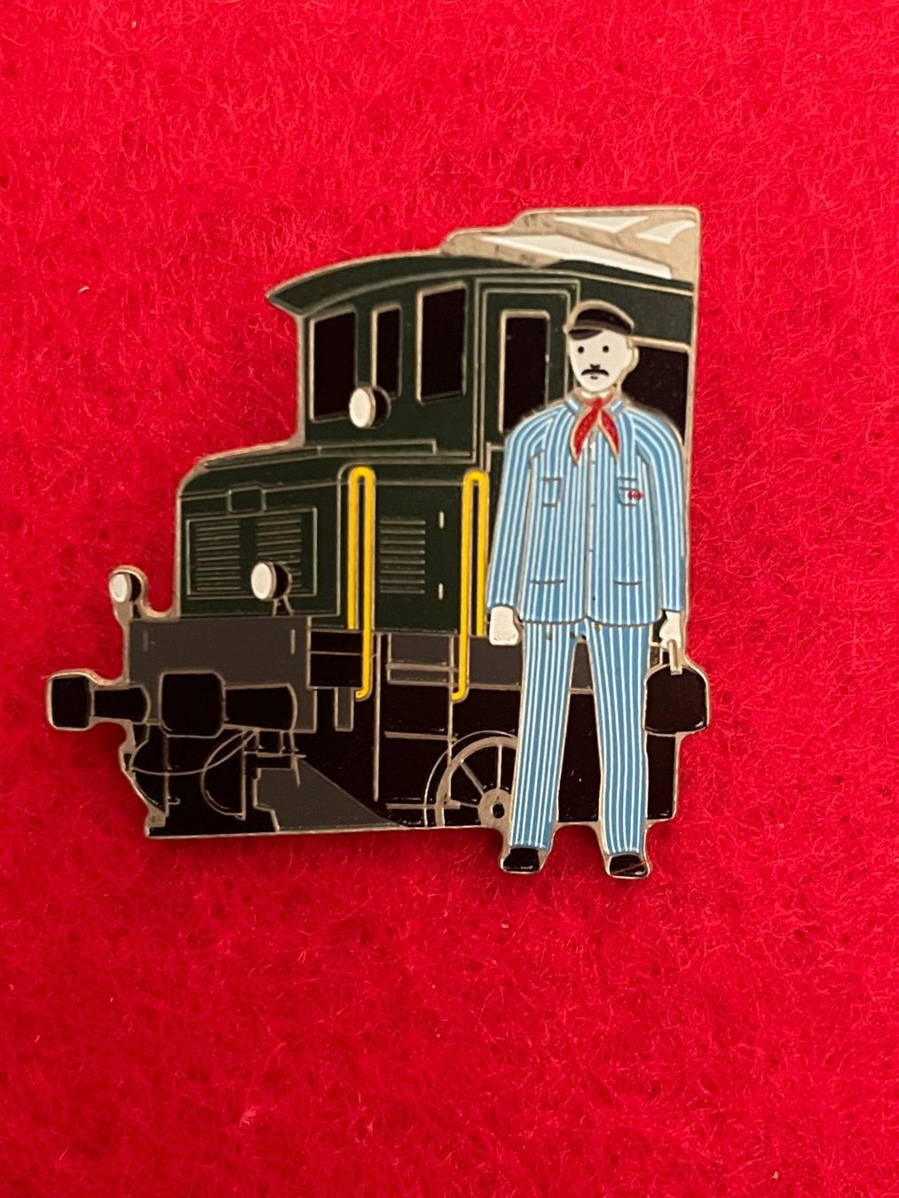 Plaketten & Abzeichen: Pin's CFF/SBB – Gebraucht aus Auvernier von pipaille