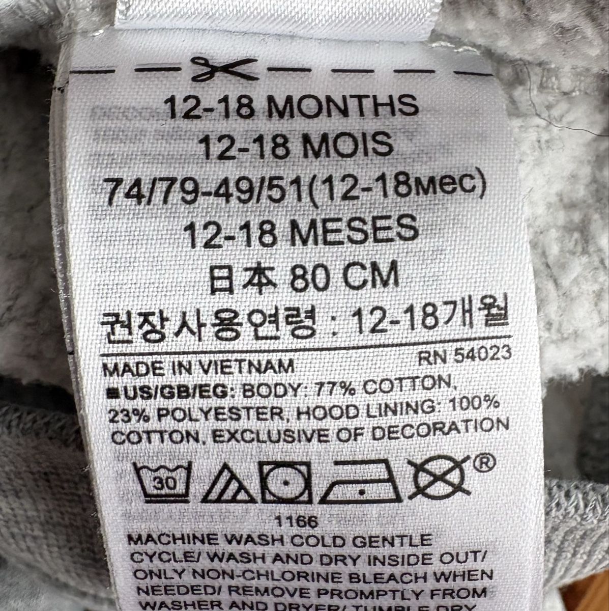 Gap Maglioni & Felpe: GAP Baby Kapuzenpullover, Grösse 12-18 Monate – Usato da Zollikon venduto da Xblanka 3