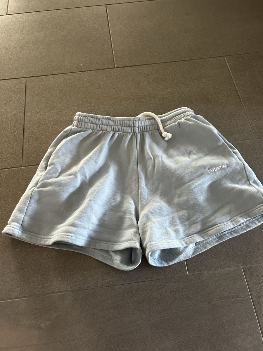 Lamarel Leggings: Lamarel Shorts hellblau XXS – Gebraucht aus Zürich von cos_b629