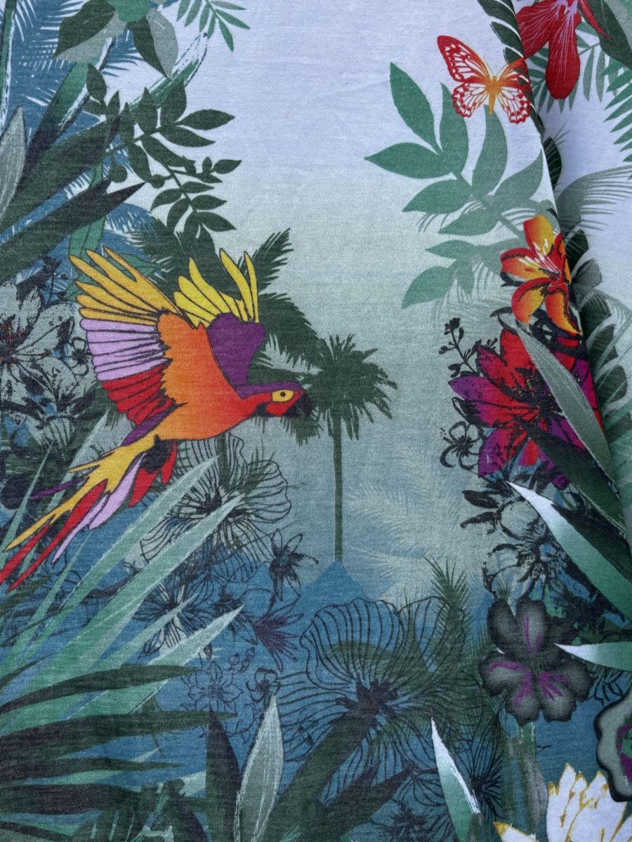 Tuniken: Tunika mit Papagei 🦜  – Gebraucht aus Walterswil SO von Sunshineyupi 1