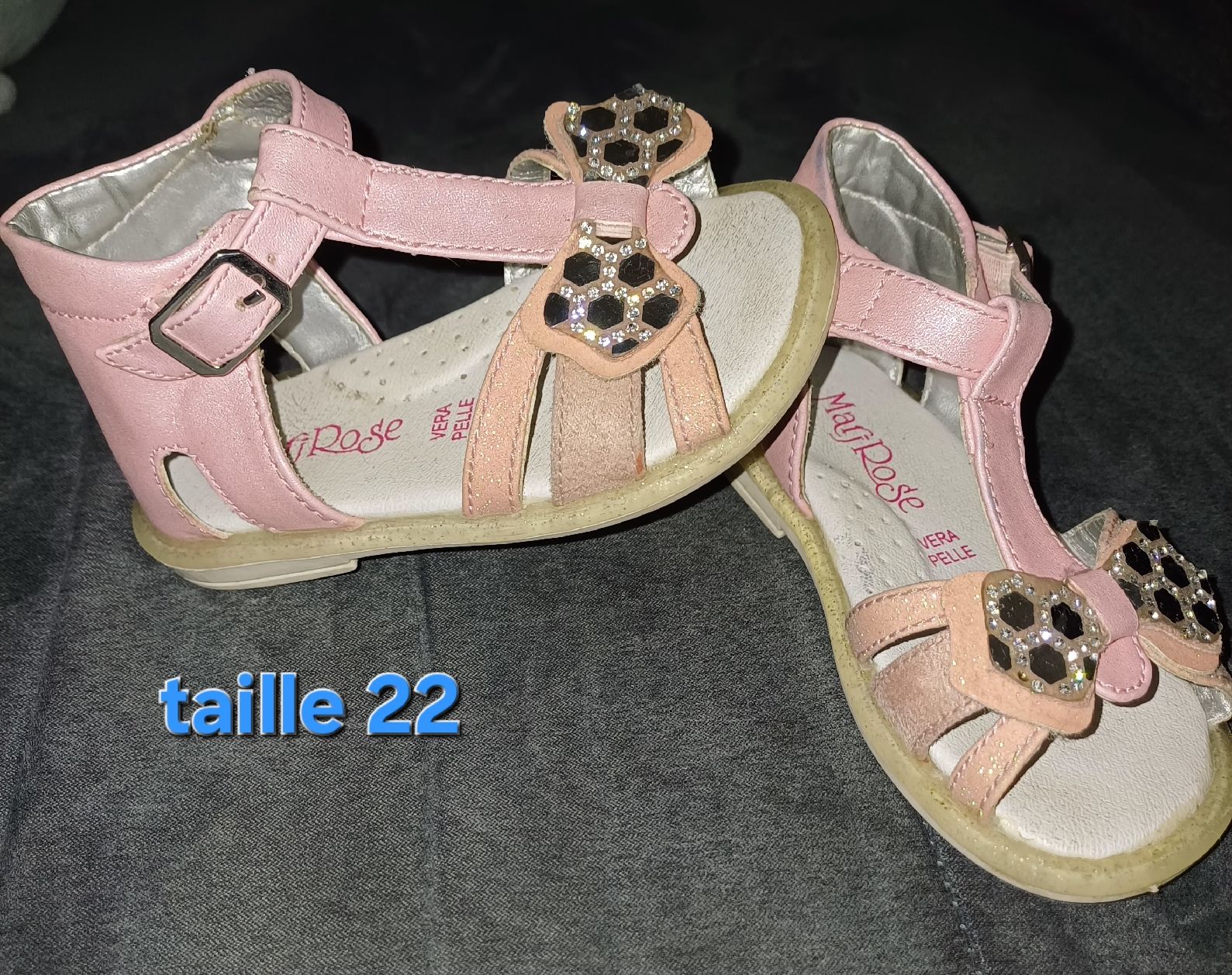 Scarpe per ragazzi: chaussure orthopédique taille 22 – Usato da Lausanne venduto da RUBY.1990