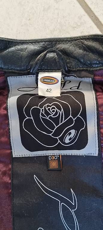 Kleiderpakete: Top Leder Hose und Jacke  – Gebraucht aus Mellingen von Louisam