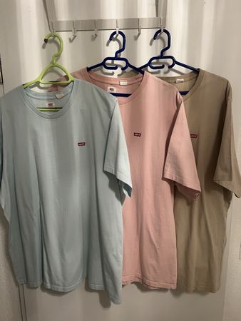 Levi’s T-Shirts – 2XL (3 Farben)