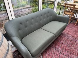 Couch / Sofa Olivegrün