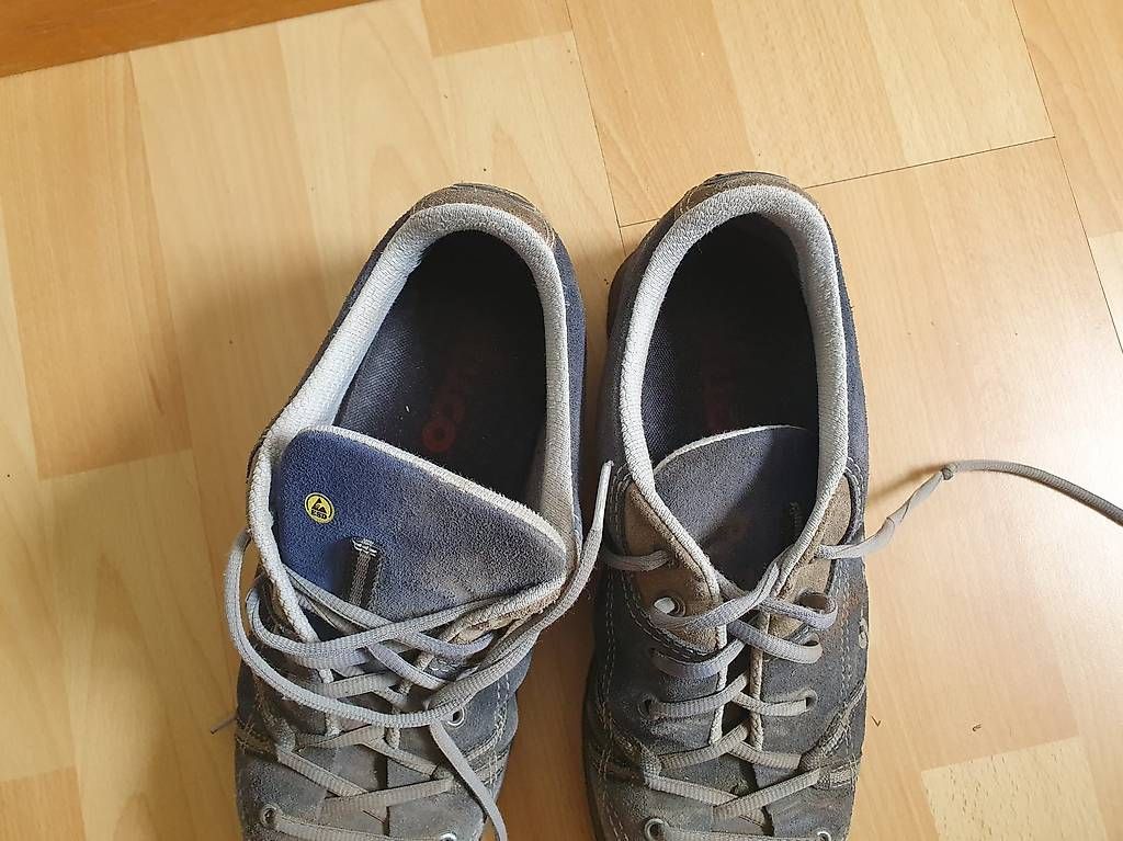 Scarpe da uomo: Chaussures de sécurité Taille 39 – Usato da Nidau venduto da jul_6tpv 2