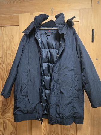 Warmer Damen Wintermantel Jordan oversized M schwarz