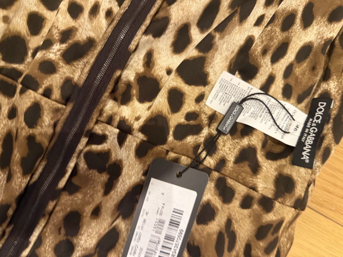 Dolce & Gabbana Vestiti: Robe Dolce & Gabbana léopard taille 46 neuve avec étiquette – Nuovo (secondo la descrizione) da La Croix-de-Rozon venduto da ben_9qlz 6
