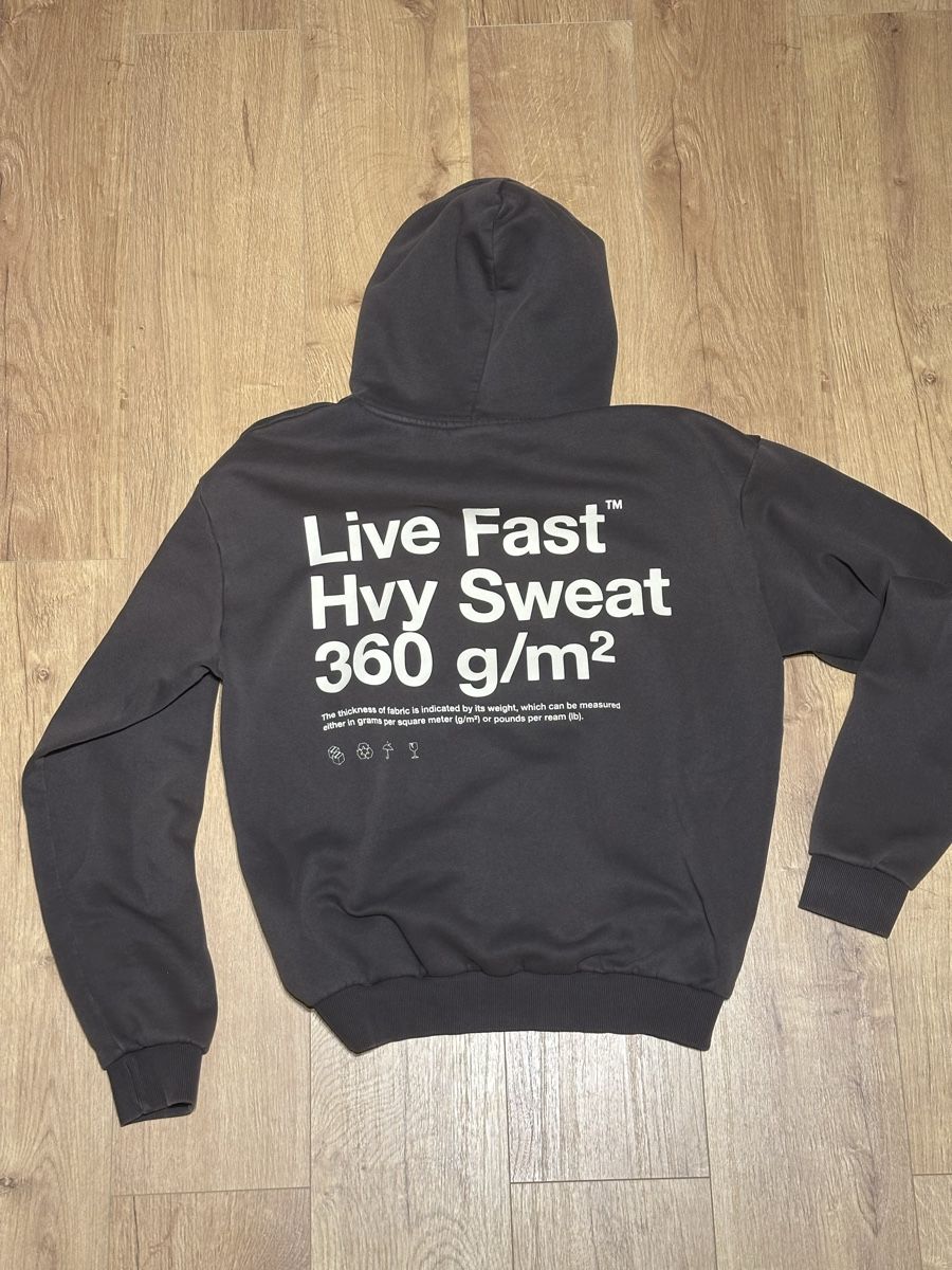 Live Fast Die Young Pullover & Sweatshirts: Live Fast Die Young Grauer Basic 360 Hoodie Grösse L – Gebraucht aus Aarau Rohr von braendlibeni
