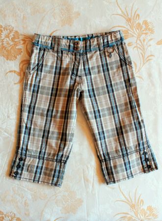 Mexx * karierte BERMUDA / Stiefelhose 134  Neu