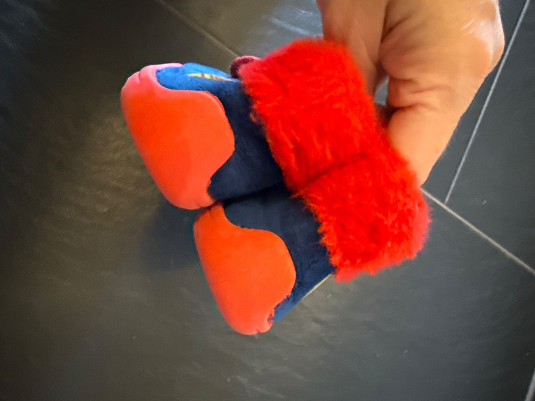 Schuhe für Jungen: Fireman Sam Finke , Gr 22/22 🔥🚒 – Gebraucht aus Horw von Edith1981 2