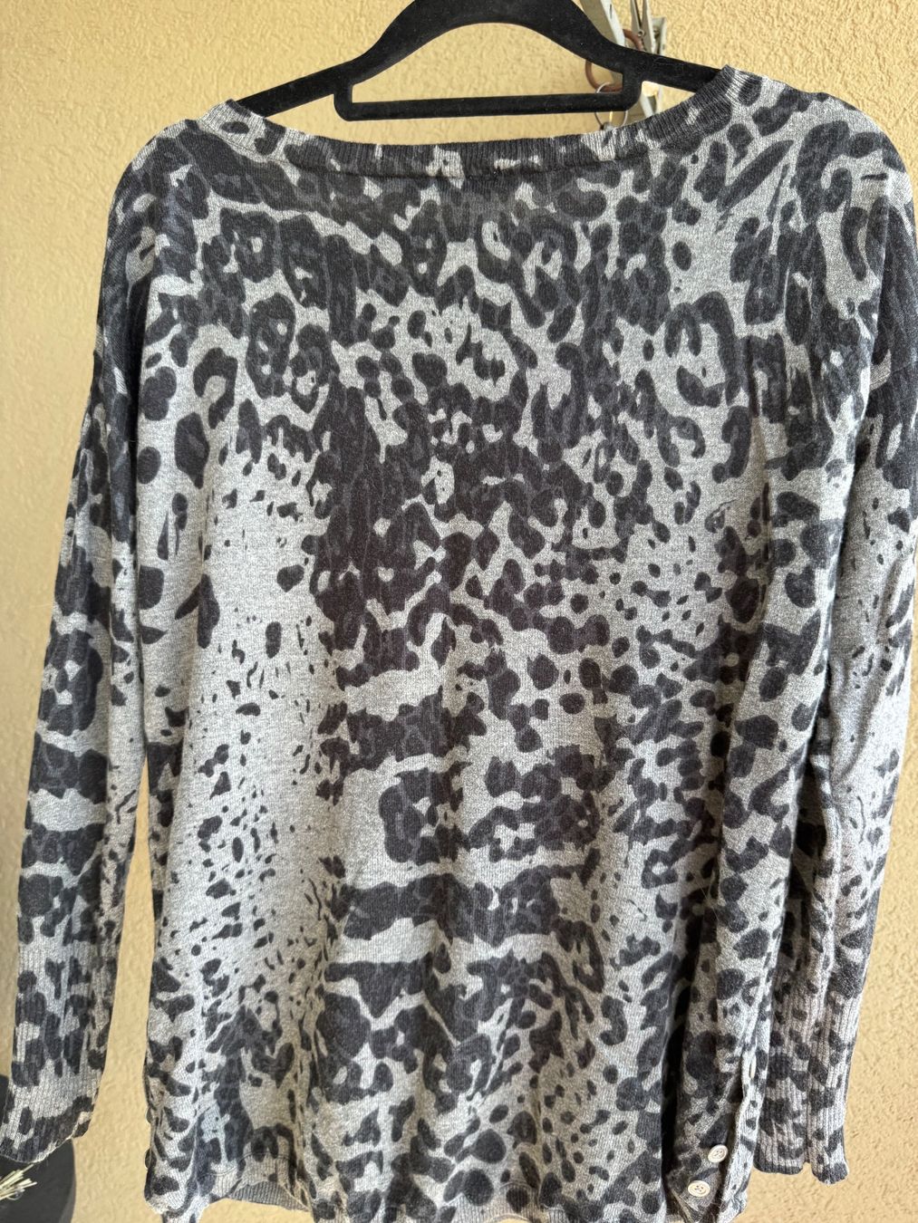 Calvin Klein Maglioni & Felpe: Calvin Klein Pullover in leo Print Gr. Xs – Usato da Thun venduto da Iriska77 3
