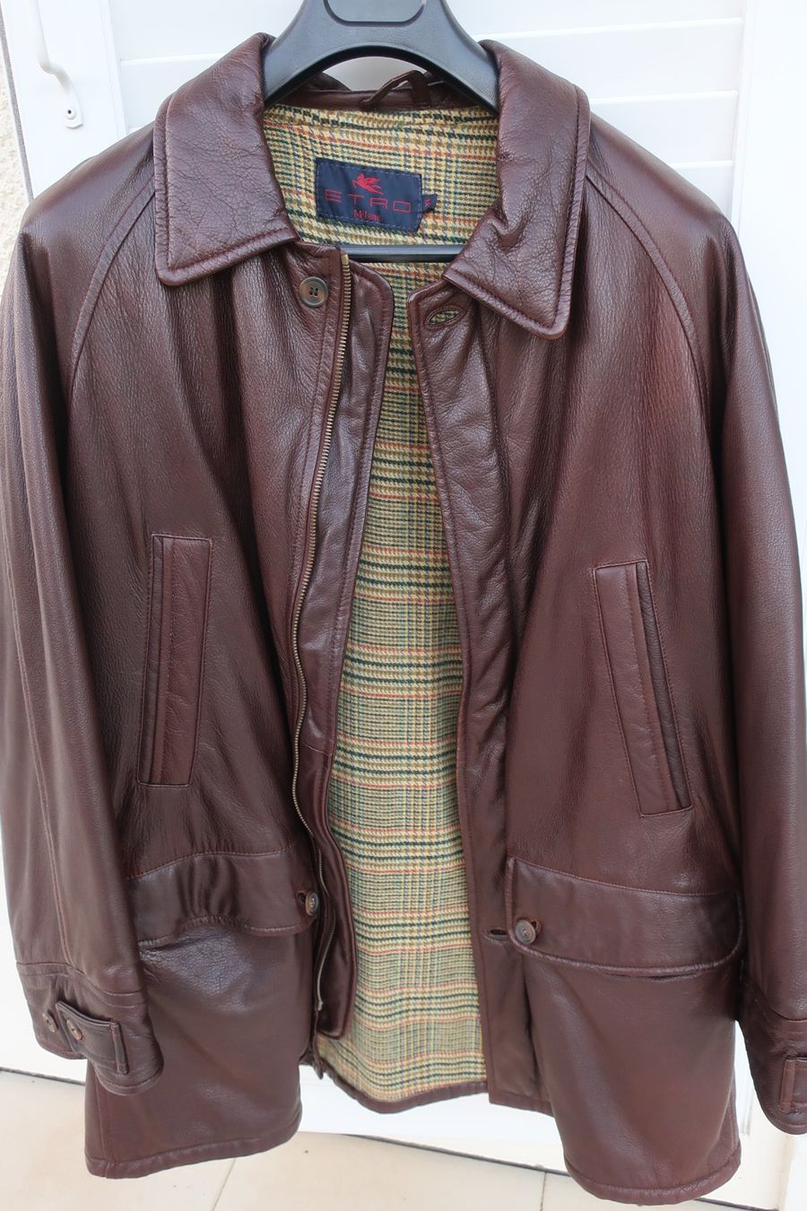 Etro Jacken: Hochwertige Lederjacke der Marke ETRO, – Gebraucht aus Porrentruy von ele_qs8l