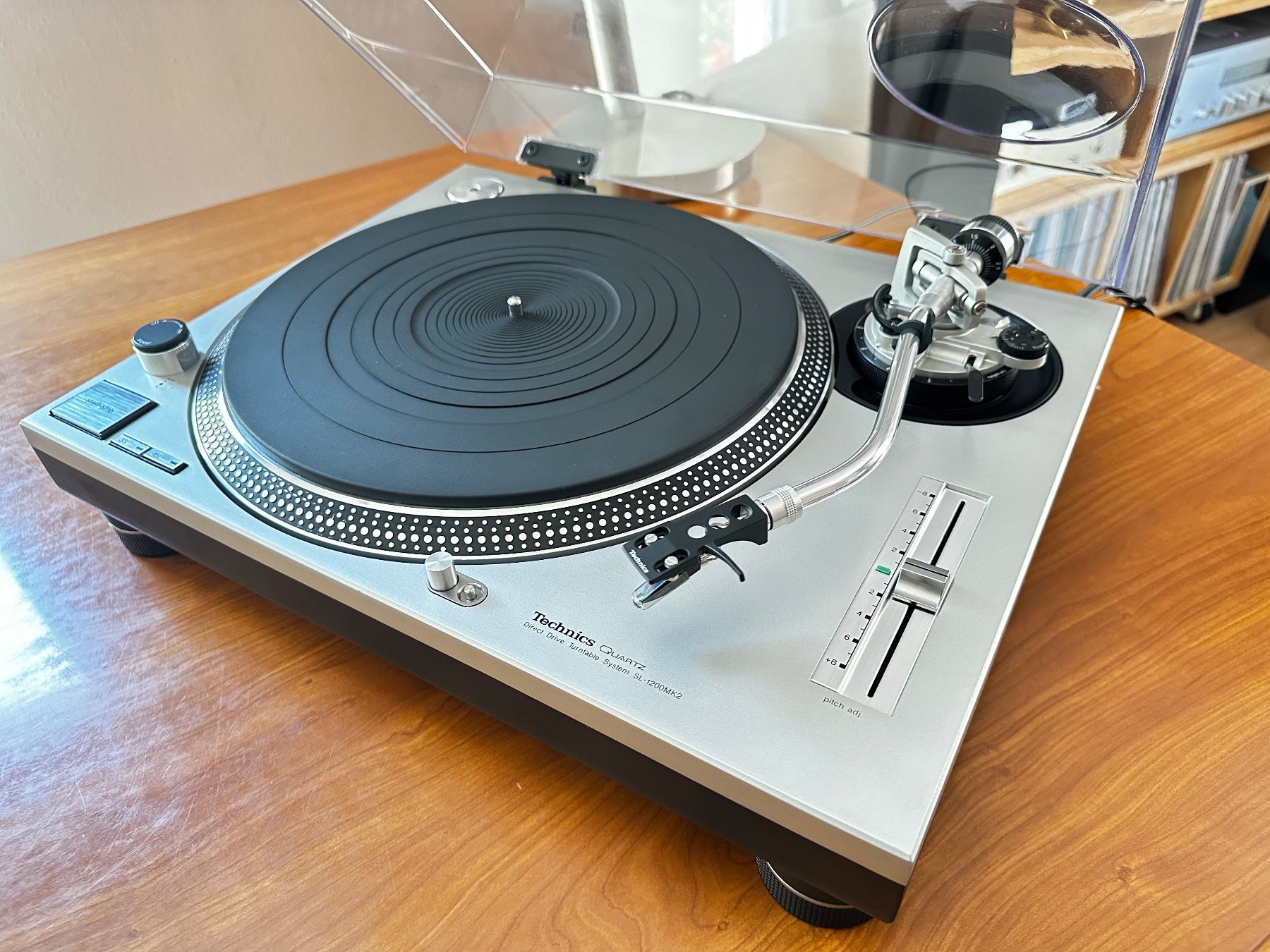 Technics Giradischi: Technics SL-1200MK2 giradischi Direct Drive QUARTZ argento – Usato da Tesserete venduto da BarroNegro 1
