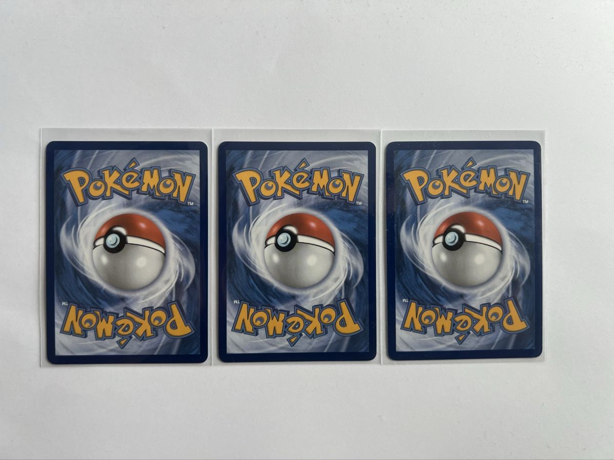 Pokémon Carte collezionabili: 3x Pokémon Pikachu 30th celebration – Usato da Richterswil venduto da pla_hwr6 1