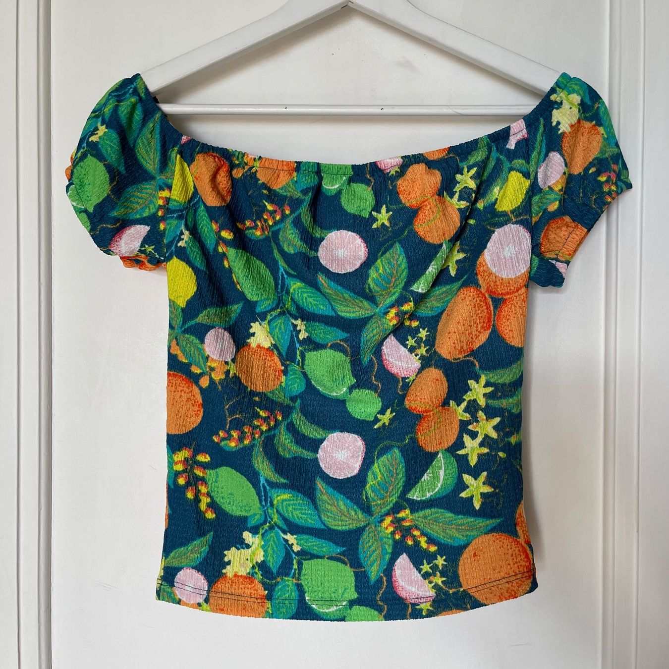 Top: Top motif fruits – Usato da Territet venduto da Estelle_elletsE 1