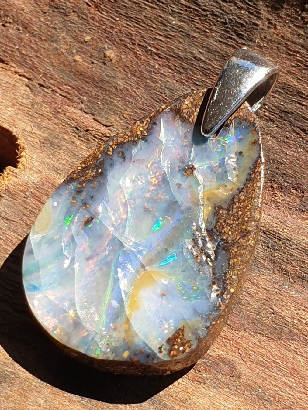 Ciondoli: Anhänger Boulder Opal. – Nuovo (secondo la descrizione) da Niederbüren venduto da Raphael014
