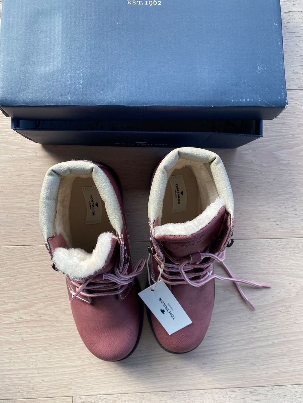 Tom Tailor Schuhe für Mädchen: Neue Winterschuhe von Tom Tailor, Gr. 40 – Neu und originalverpackt aus Anières von elenafred 1