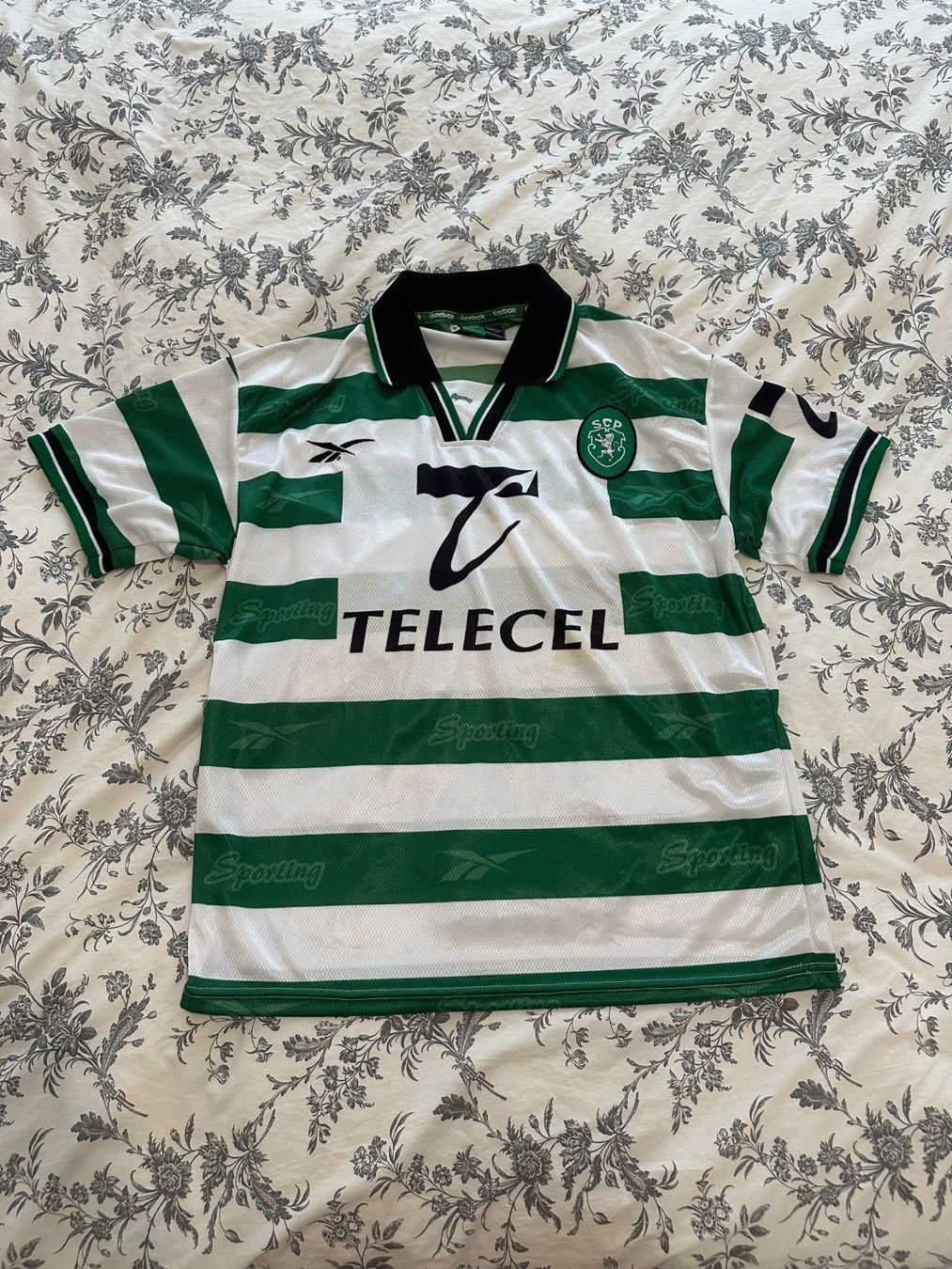 Reebok Canottiere & Pantaloni: Maillot Sporting CP 1998/1999 S – Usato da Lausanne venduto da PeixotoBruno