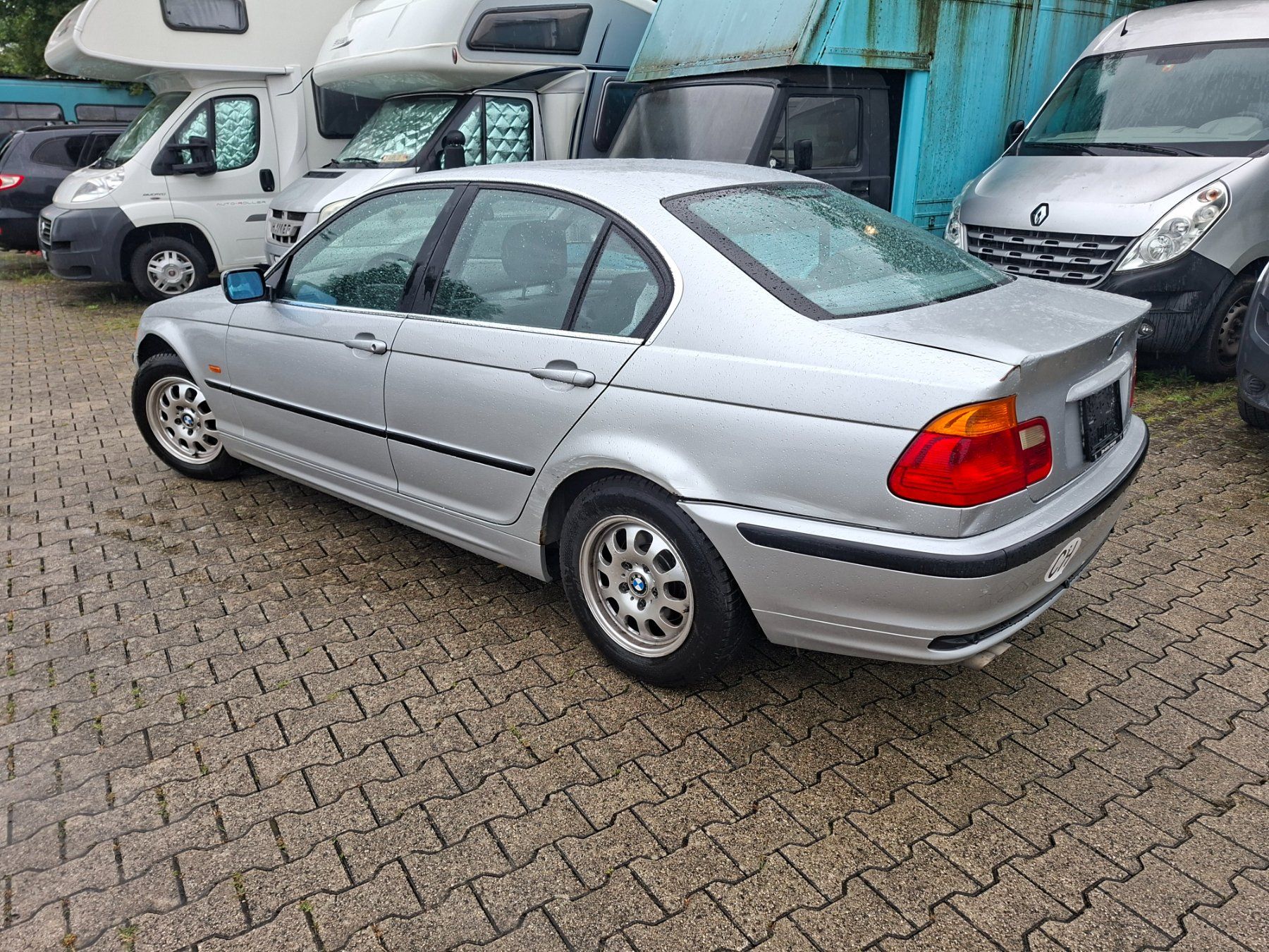 BMW Automobili: BMW 320i Automatique – Usato da Bernex venduto da Wannabehasbeen01 1