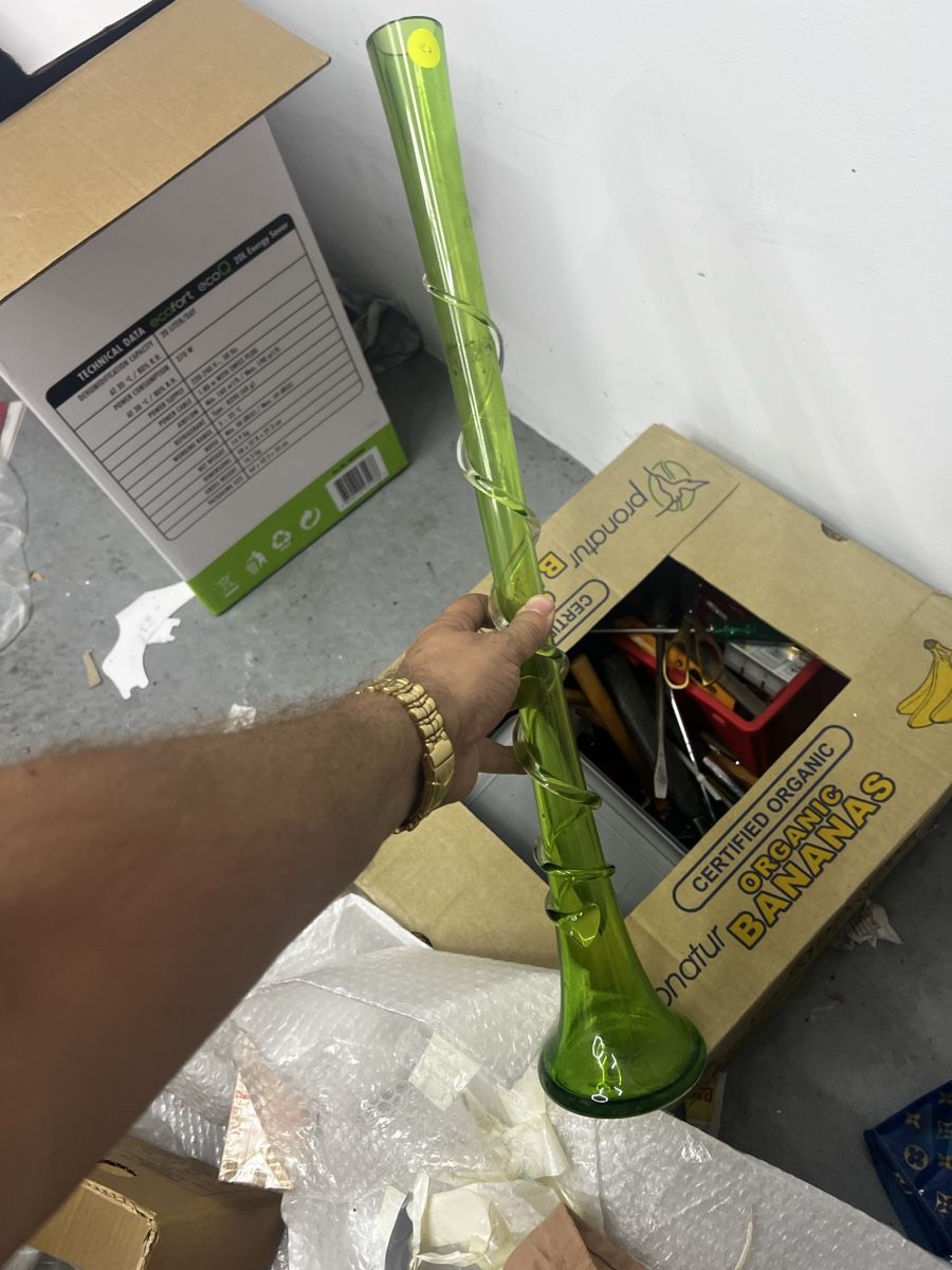 Vase & Récipients: Grosse alte grüne Glasvase – D'occasion à Wettingen par NickInc 1