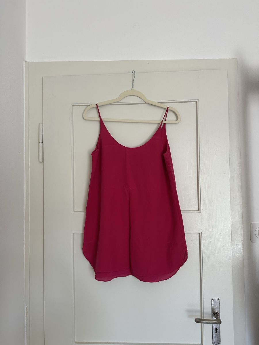 Massimo Dutti Tops: Too Massimo Dutti pink EUR 40 – D'occasion à Zürich par Gogomargo