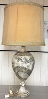 Grosse Tischlampe - Stein - H 90cm