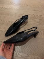 Pumps schwarz Leder Slingback Kittenheel Massimo Dutti