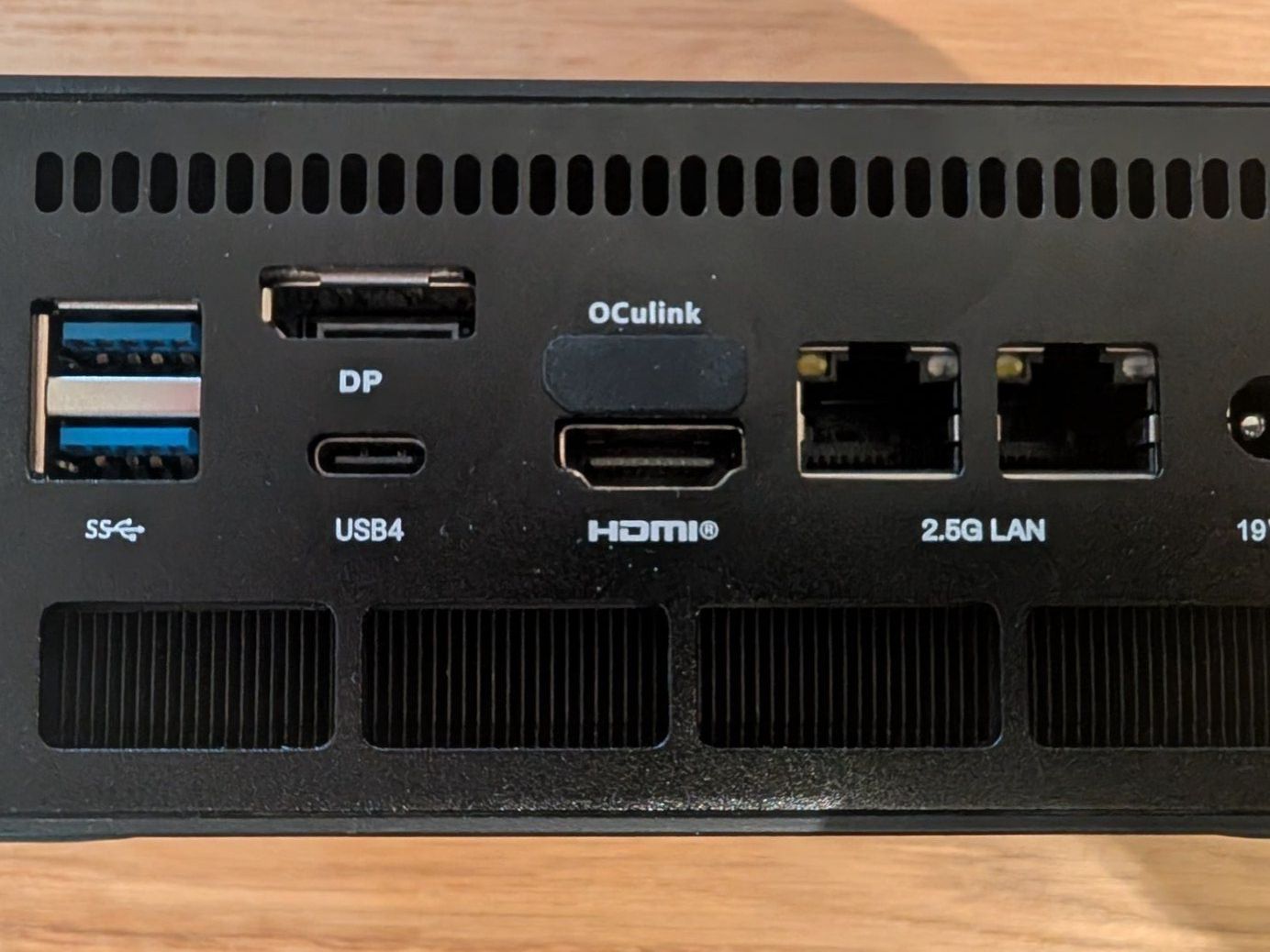 Minis forum PC: Minisforum UM890 pro AMD Ryzen 9 8945HS Barebone – Usato da Walperswil venduto da grimm22 1