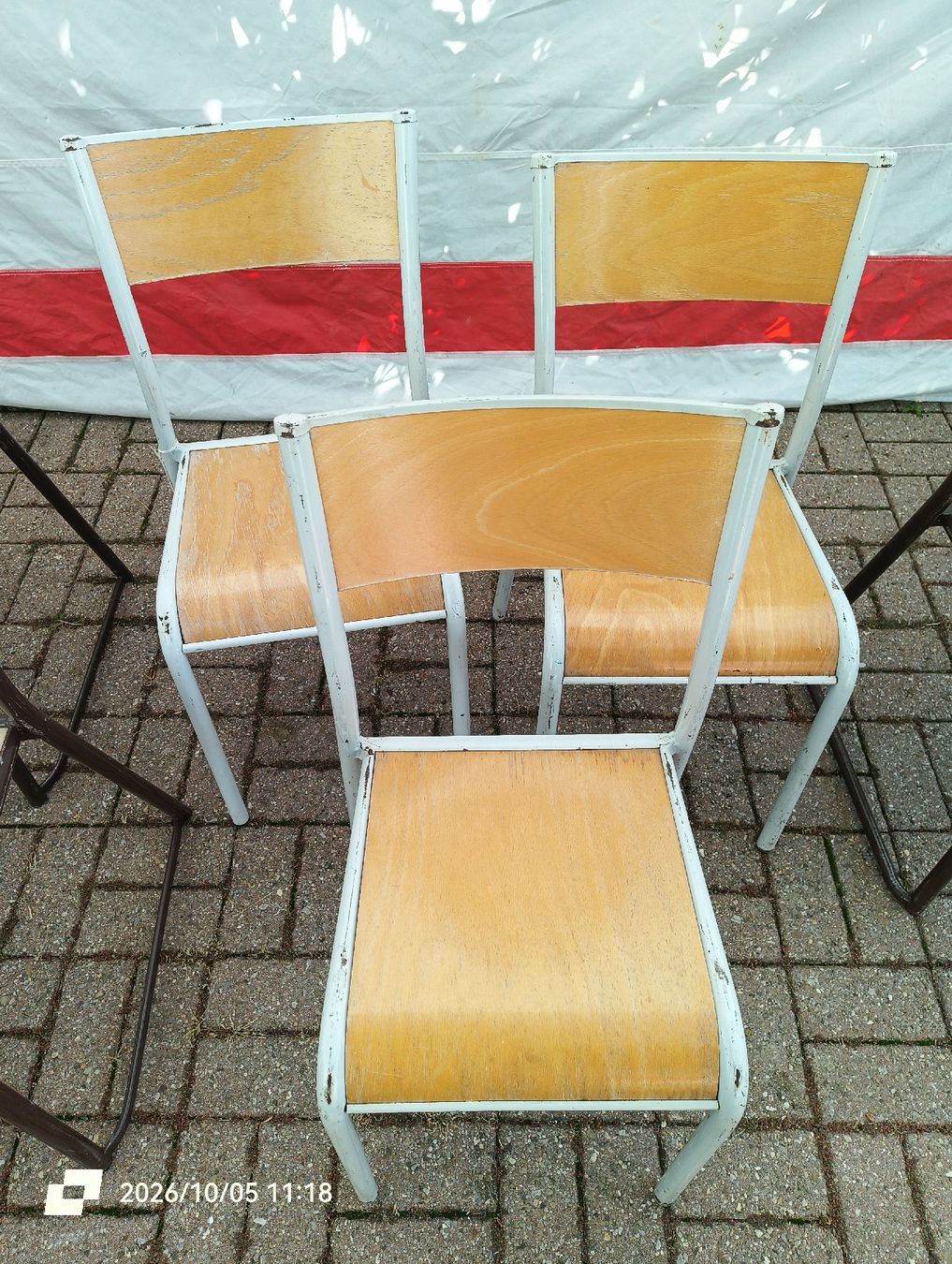 Sedie: Chaises Mullca - empilables - lot de 6 pièces  – Usato da Veyrier venduto da MJ69BROC 2