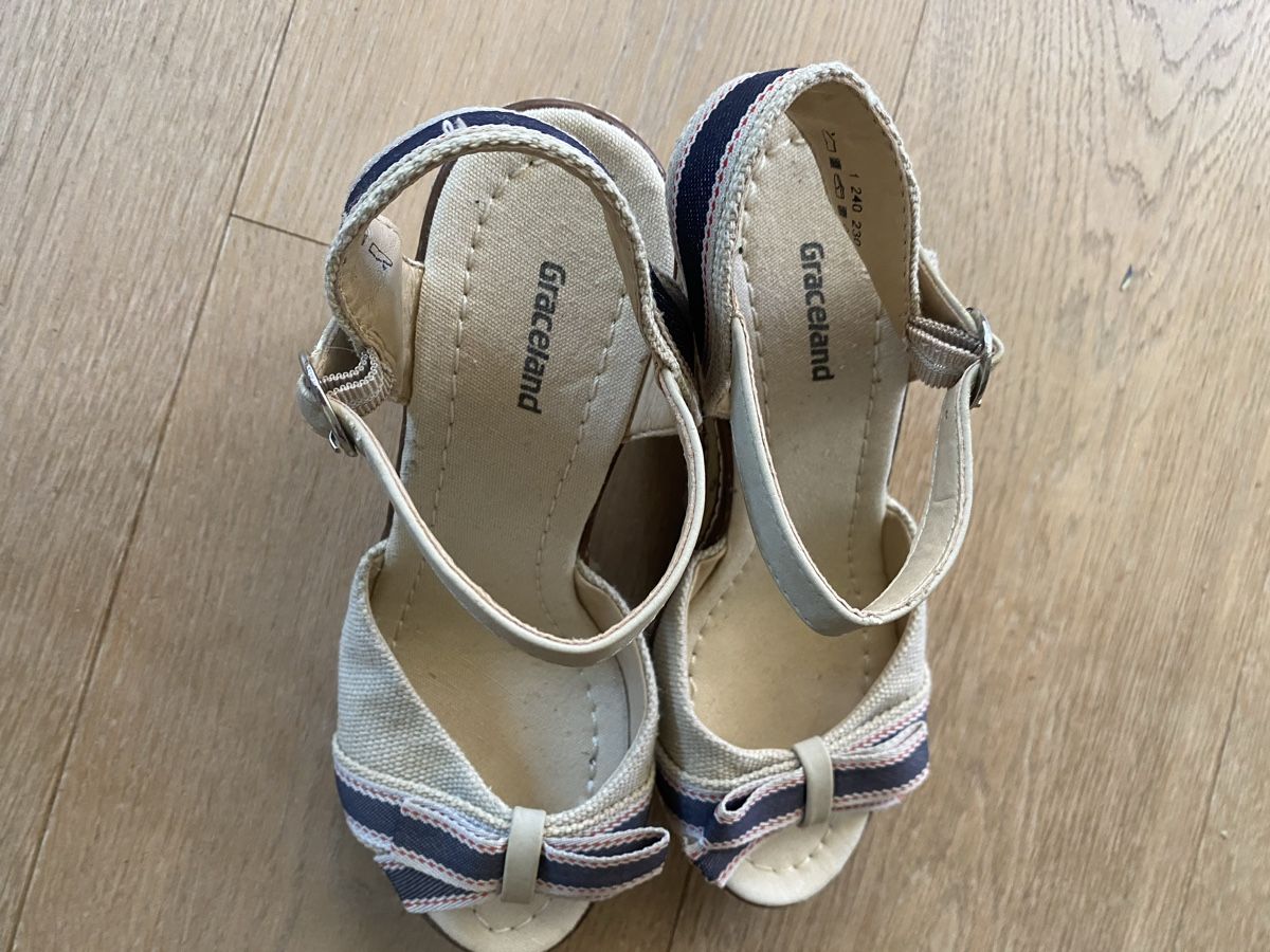 Graceland Scarpe da donna: Keilabsatz Sandalen Graceland  Grösse 36 – Usato da Embrach venduto da bea_8424 5