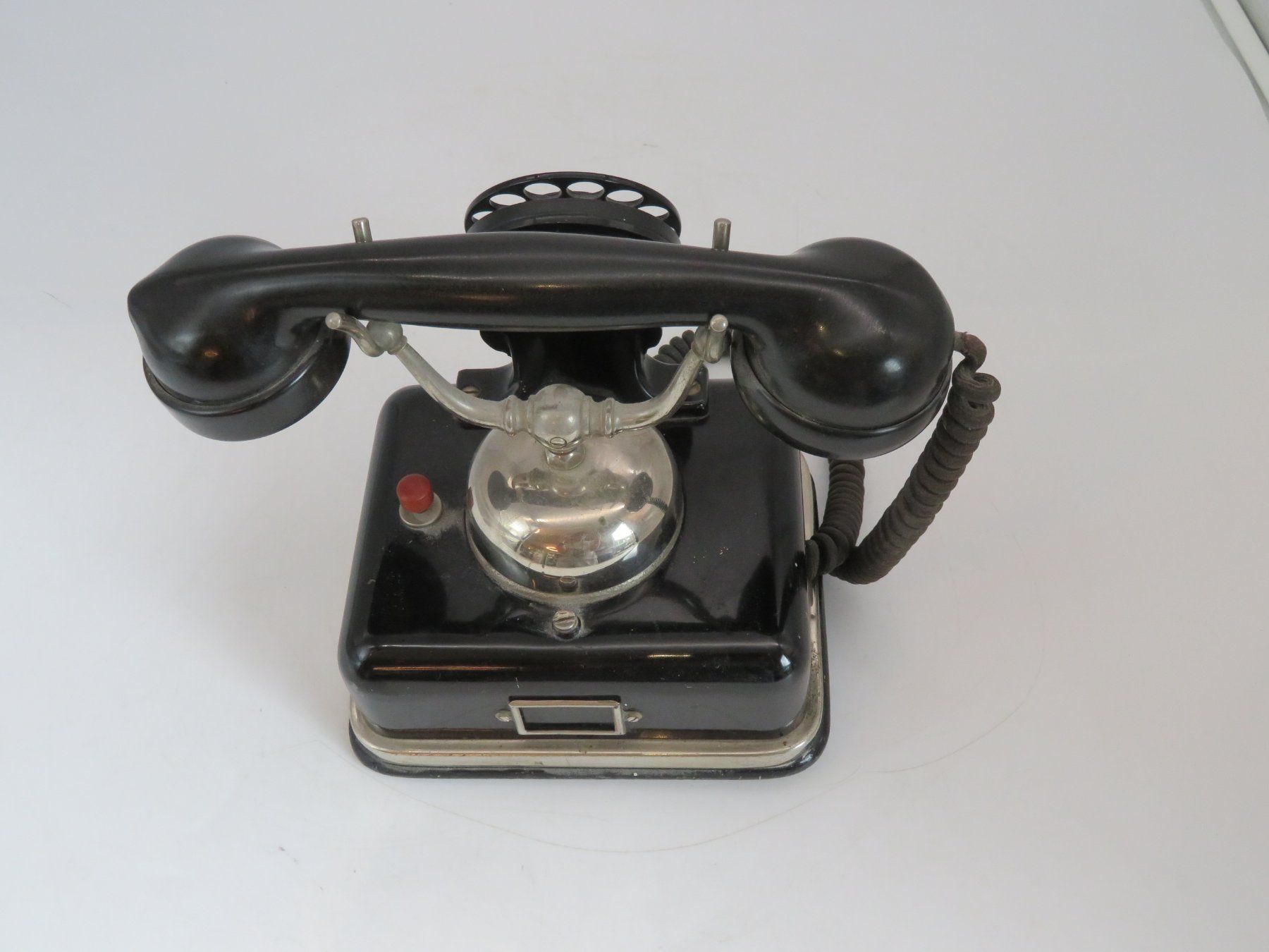 Zenith Telefone: Altes Zenith Telefon – Gebraucht aus Reinach BL von WBZ-Flohmarkt 3