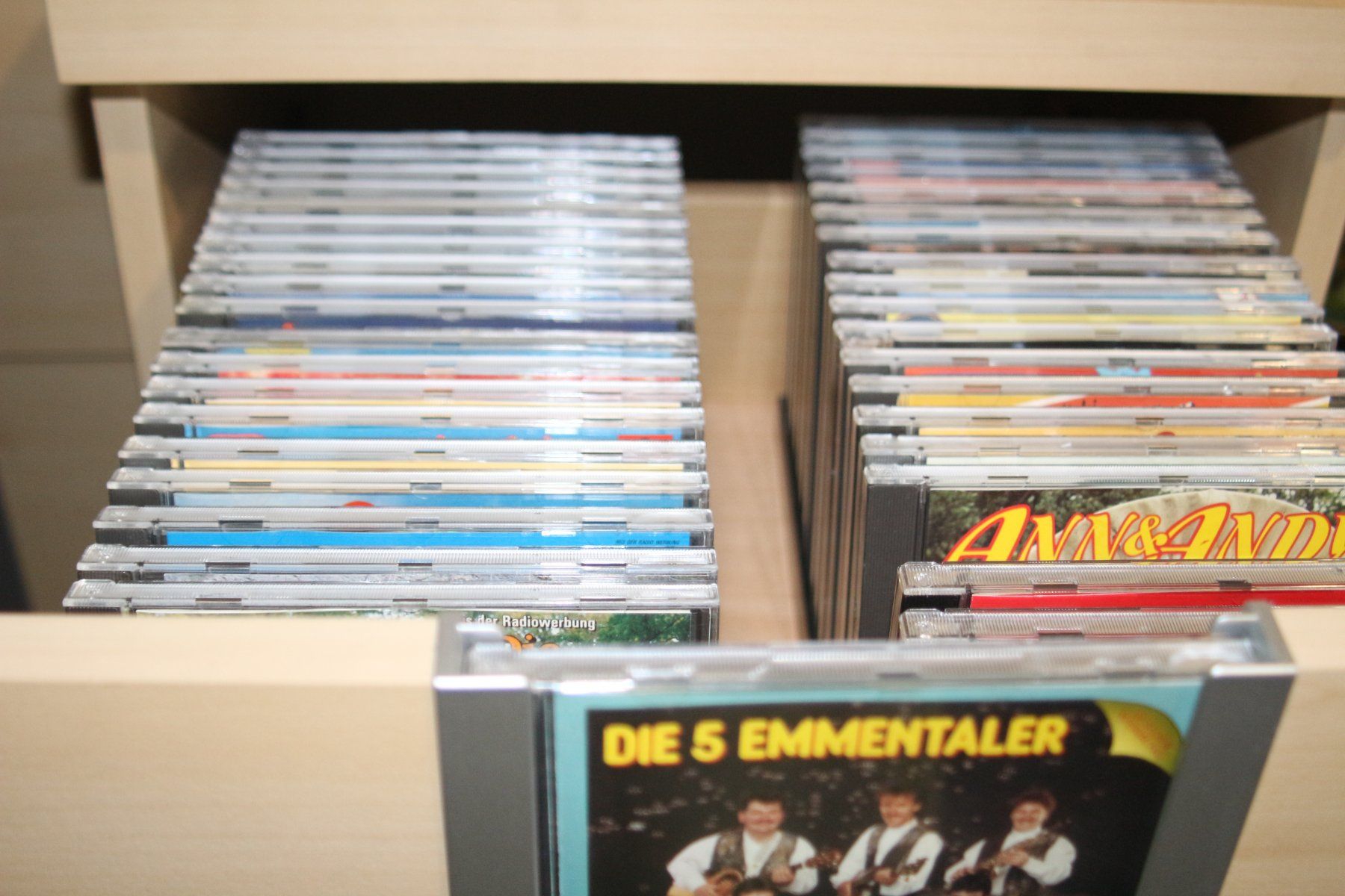 CDs: 2Stk. CD-Schrank mit über 450 Stück. CD – Gebraucht aus Benglen von polli77 4