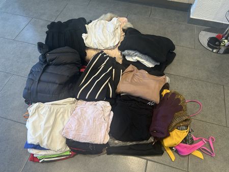 Grosses Damen Kleiderpaket Gr.36-38 / 50 Teilig