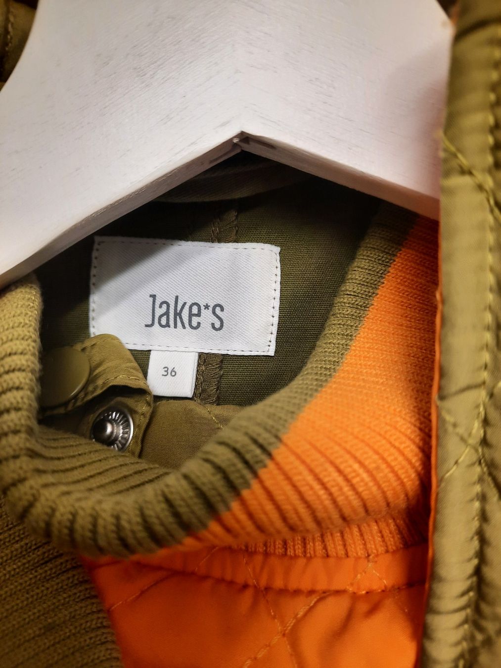 Giacche: Winterjacke Jake*s – Usato da Zürich venduto da ONVA-RE-USE 1
