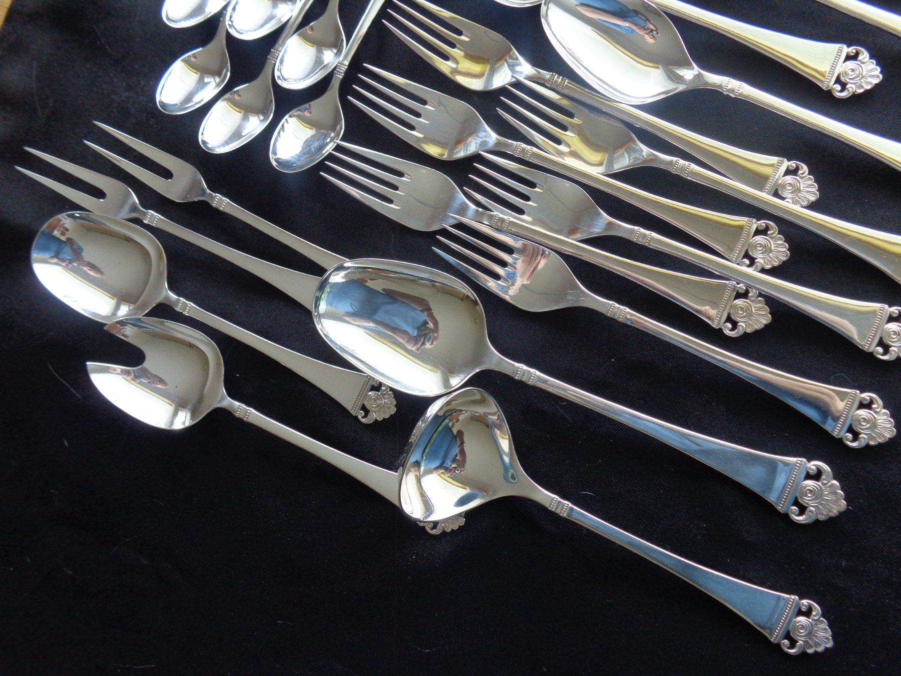 Robbe & Berking Set di posate: " 36 X COUVERTS DIVERS ROBBE & BERKING ARGENT 800 COMME NEUF – Nuovo (secondo la descrizione) da Morges venduto da videcavegrenier 1