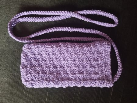 Petit sac pour téléphone fait main au crochet