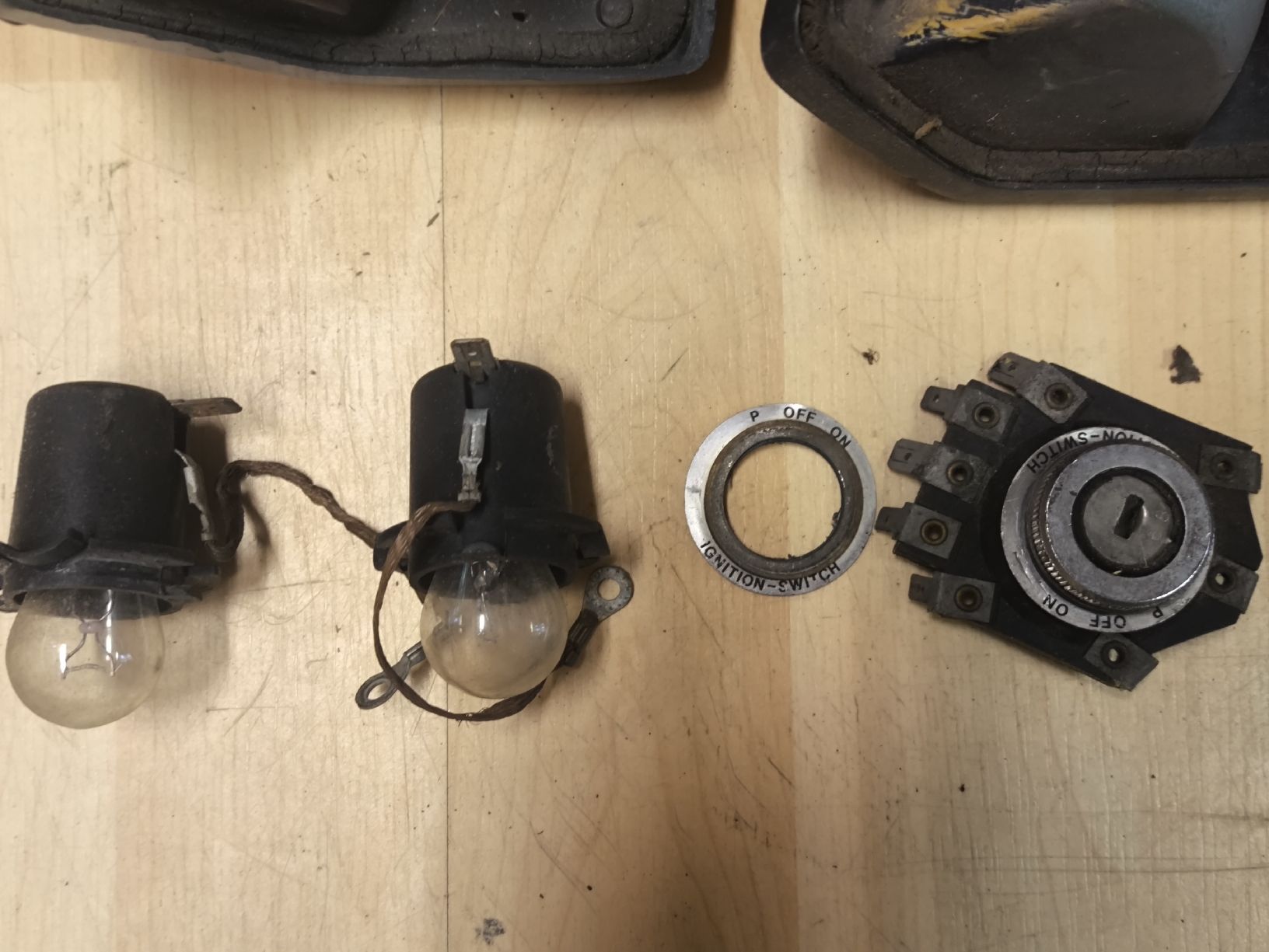Vespa Tutti i ricambio per moto: Vespa PX125 div Elektrische Teile – Usato da Lausen venduto da Chaldrian 5