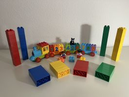 LEGO DUPLO – Zug mit Zubehör und bunten Steinen