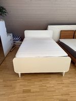 Bett mit Lattenrost&Matratze 120x190cm Spezialgrösse